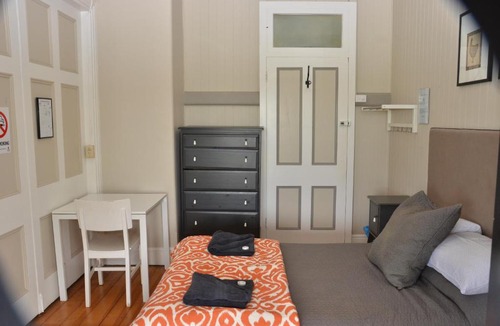 Gatton Hotel | Royal Gatton Hotel