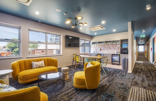 Essendon Hotel | Royal Hotel by Nightcap Social