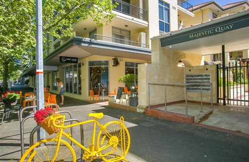 East Perth Apartment | Royal Respite Spacious Apartment - Walk to Restaurants