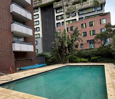 North Melbourne Apartment | Royal Tower - A Luxury and Convenient
