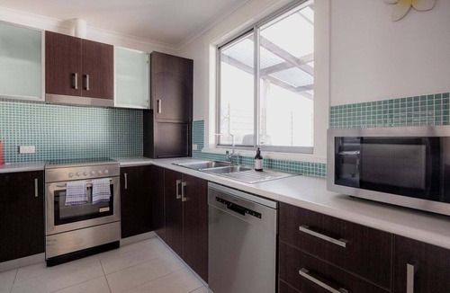 Port Sorell Apartment | Ruby SoHo Spa Villa - Port Sorell