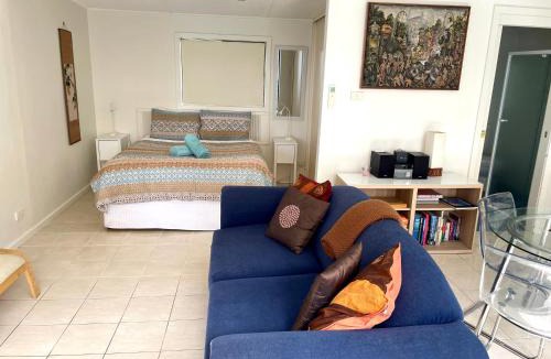Emu Bay House | Rumah Pantai