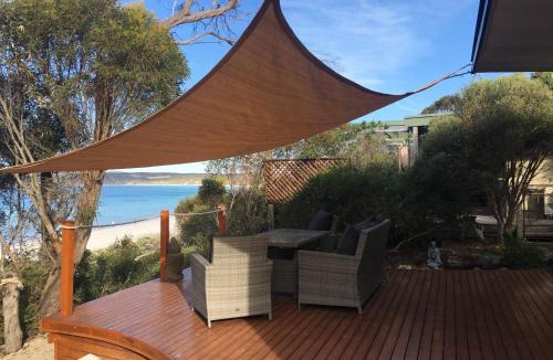 Emu Bay House | Rumah Pantai