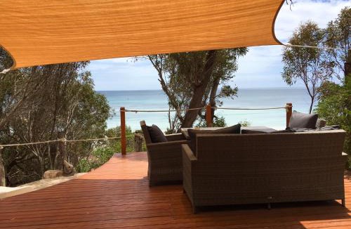 Emu Bay House | Rumah Pantai