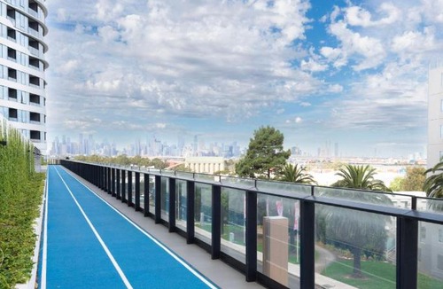 Footscray Apartment | Run Above It All Pool, Gym & Skyline Views