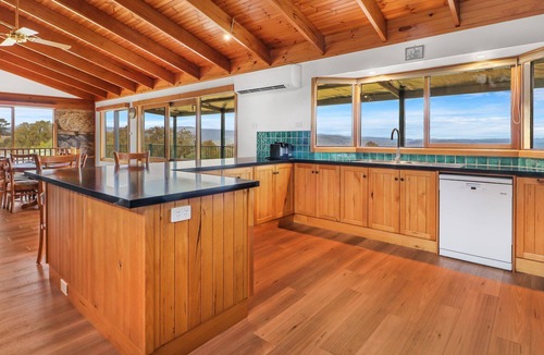 Barwite Other | Russ Paddock Farm Stay with wide open spaces & spectacular views.