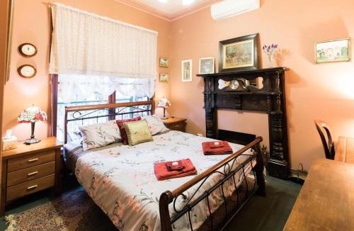 Kalorama Bed & Breakfast | Rustic Refuge Guesthouse