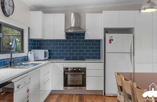 Sandy Point House | Ryans Rising Stay 3 Pay 2 Winter Special