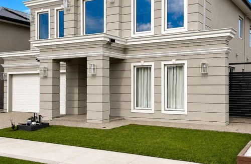 Lyndhurst Villa | Ryans Villa