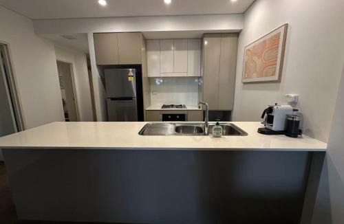Ryde Apartment | Ryde Modern Apartment Close to Transport