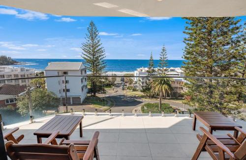 Kings Beach House | Ryson Unit 7 Kings Beach QLD