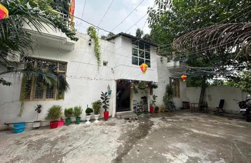 Varanasi Villa | Sadhana kunj