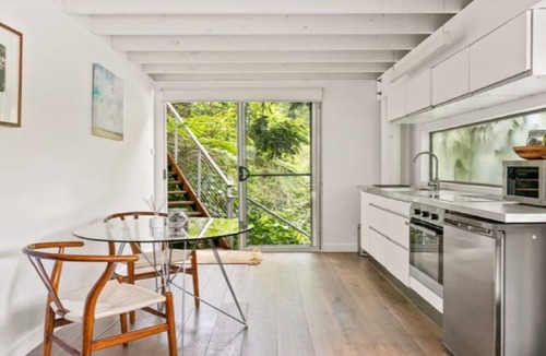 North Avoca House | Sage in Nth Avoca - Central Coast Beach Breaks