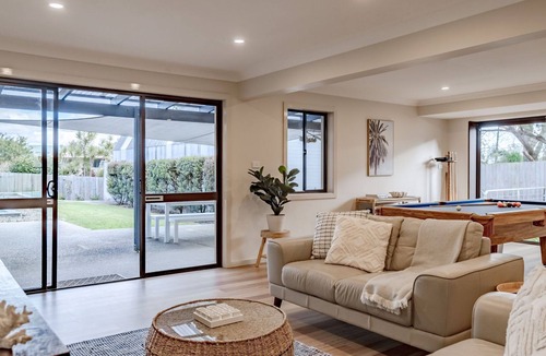 Mollymook Beach House | Sails on Bannister, Mollymook