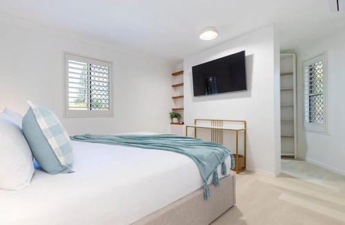 Buddina Apartment | Salt & Sky - Kawana Rooftop Beach Break