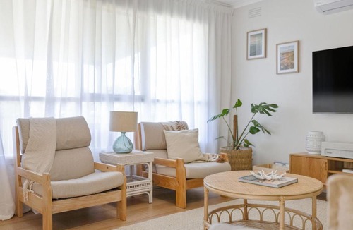 Sunderland Bay House | Salt & Stone