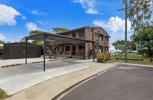 Traviston Apartment | Salt & Stone Villa on the beach - Villa 1 of 4