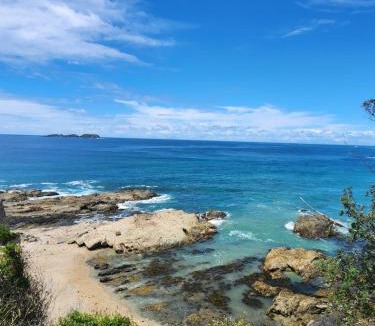 Sunshine Bay House | Saltwater Daze - Hosted