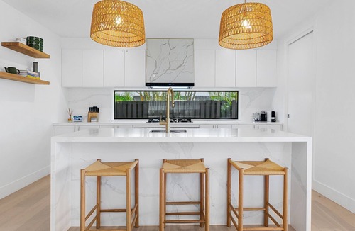 Casuarina House | Salty Haven - Beachside modern holiday home