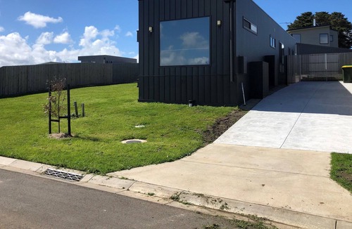 San Remo House | San Remo modern beach house,off Potters Hill Rd, overlooking Silverwater Bay
