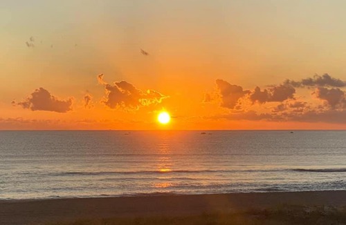 Tugun Apartment | San Simeon Beachfront Apartments Tugun