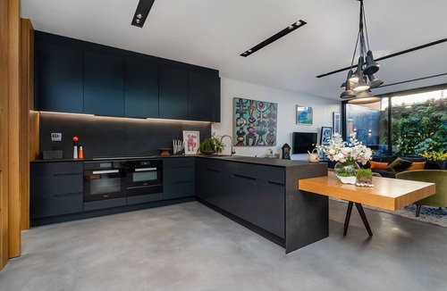 Albert Park House | Sanctuary 23 in Albert Park
