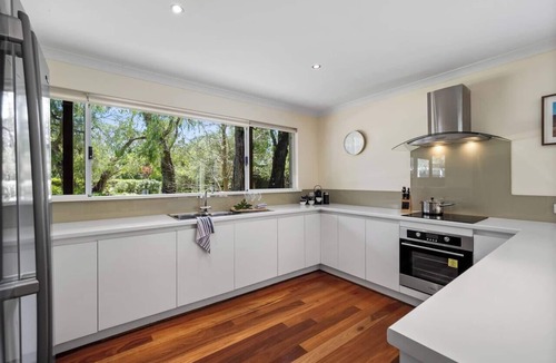 Quindalup House | Sand Castle Beach Bliss Expansive Alfresco Living