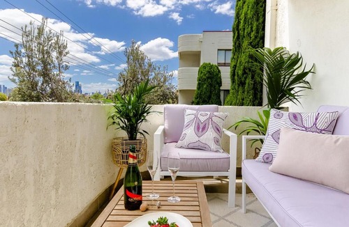 Middle Park Apartment | Sand & the City