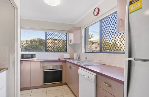 Caloundra Apartment | Sandalwood Unit 1, 66 Lower Gay Tce