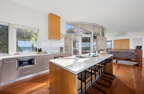 Separation Creek House | Sandbanks