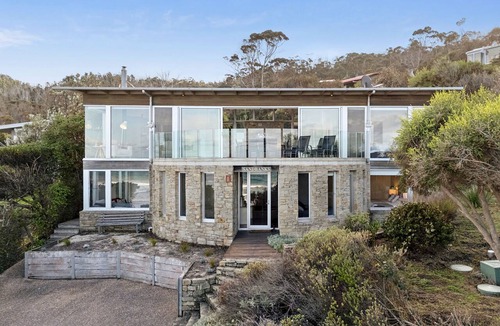 Separation Creek House | Sandbanks