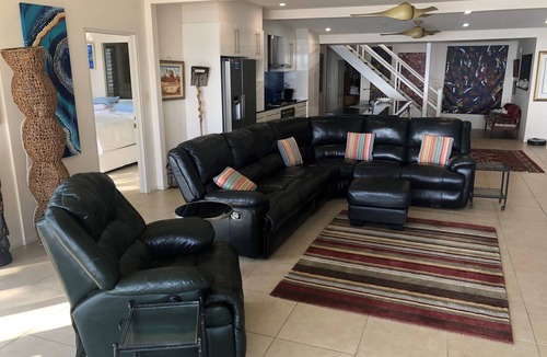Machans Beach House | Sandcastle Retreat - Cairns Beaches