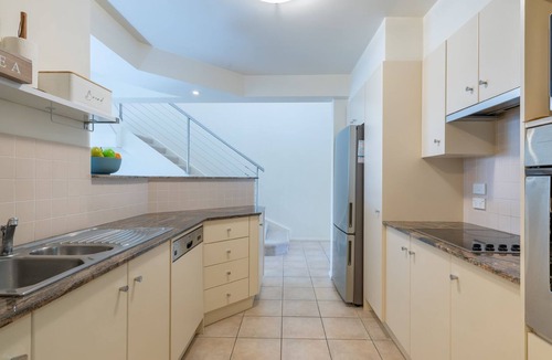 Fingal Bay House | Sandcastles, 4/8 Ala Moana Way