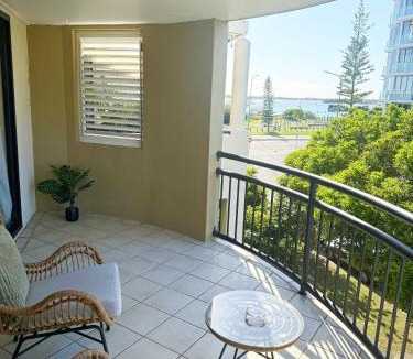 Labrador Apartment | Sandcastles On The Broadwater
