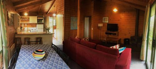 Douglas River Hotel | Sandpiper Ocean Cottages