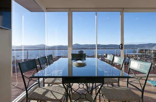 Sandy Bay House | Sandy Bay Sensation