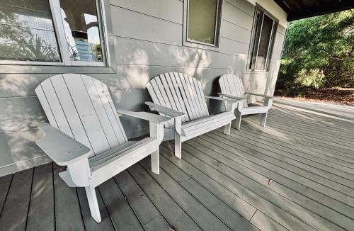 Kingfisher Bay House | Sandy Escape Holiday House Kingfisher Bay Resort K gari Fraser Island