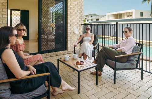 Warana House | Sandy Feet Retreat in Warana
