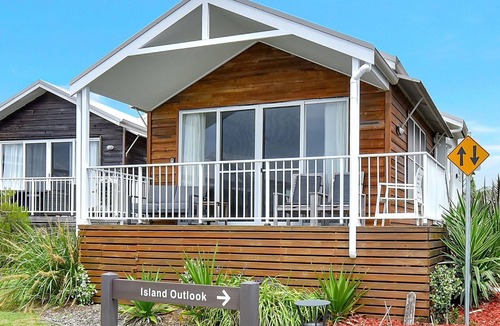 Caves Beach Villa | Sandy Isles at Caves Beach Villas