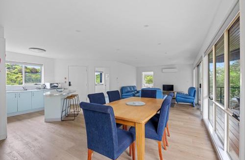 Sandy Point Apartment | Sandy Point Beach Escape 2 Bedroom Apartment