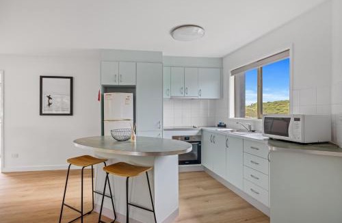 Sandy Point Apartment | Sandy Point Beach Escape 1 Bedroom Apartment