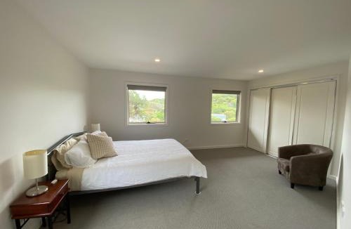 Sandy Point Apartment | Sandy Point Beach Escape 1 Bedroom Apartment