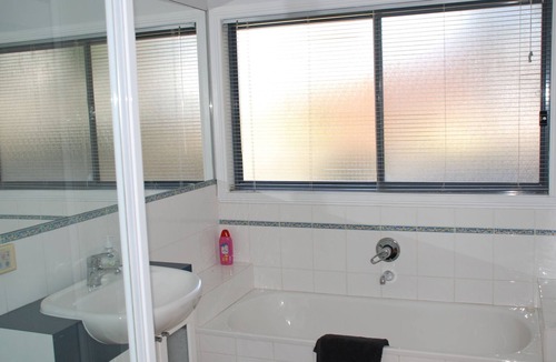 Sandy Point House | Sandy Point Getaway Wilsons Prom. Pet Friendly, Internet and Linen Included.