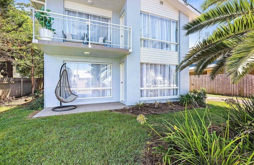 Long Beach Apartment | Sandy Shores Unit 1 - 150m Walk to Beach