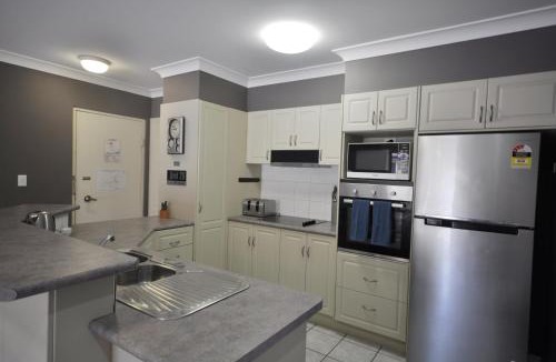 Bellara Apartment | Sandy Toes