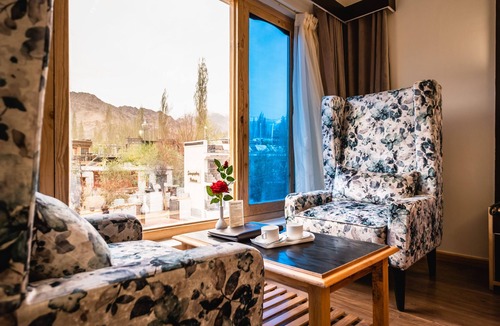 Leh Hotel | Sangaylay Palace