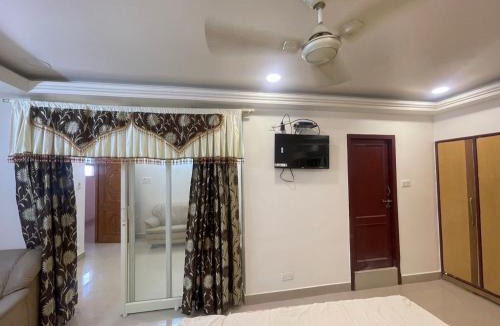 Ongole Hotel | SangeethaInn