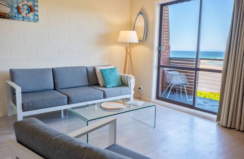 Scamander Villa | Santorini Villa @ The Blue Seas