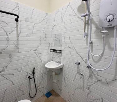 Marang Hotel | Sasuka Inn Rusila