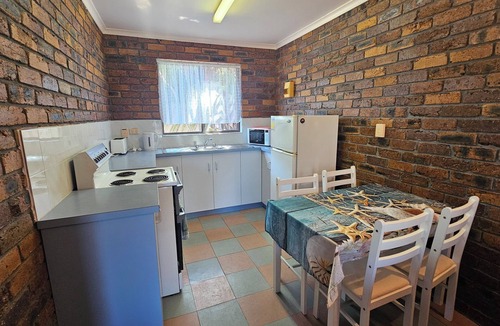 Scotts Head Apartment | Scotts Head Holiday Unit 3B